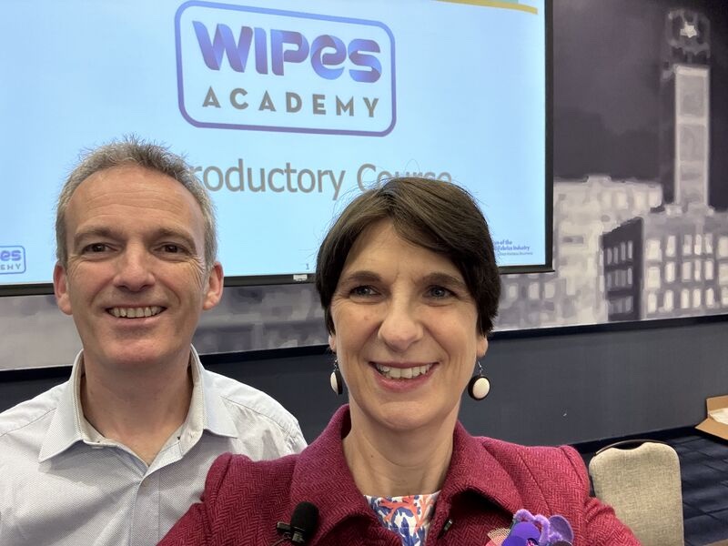 Paul Davies and Heidi Beatty teaching the Wipes Academy Introductory Course at World of Wipes 2024